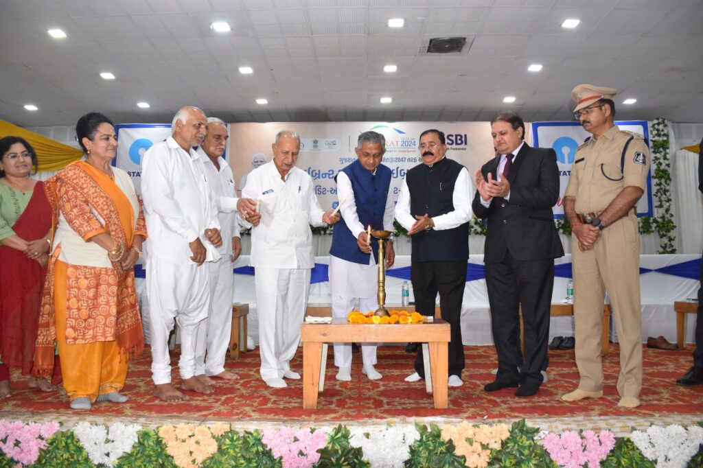 વાઇબ્રન્ટ ગુજરાત- વાઇબ્રન્ટ પોરબંદર સમિટમાં રૂ. ૪૪૯ કરોડના ૫૪૬એમ.ઓ.યુ થયા વાઇબ્રન્ટ ગુજરાત- વાઇબ્રન્ટ પોરબંદર સમિટમાં રૂ. ૪૪૯ કરોડના ૫૪૬એમ.ઓ.યુ થયા